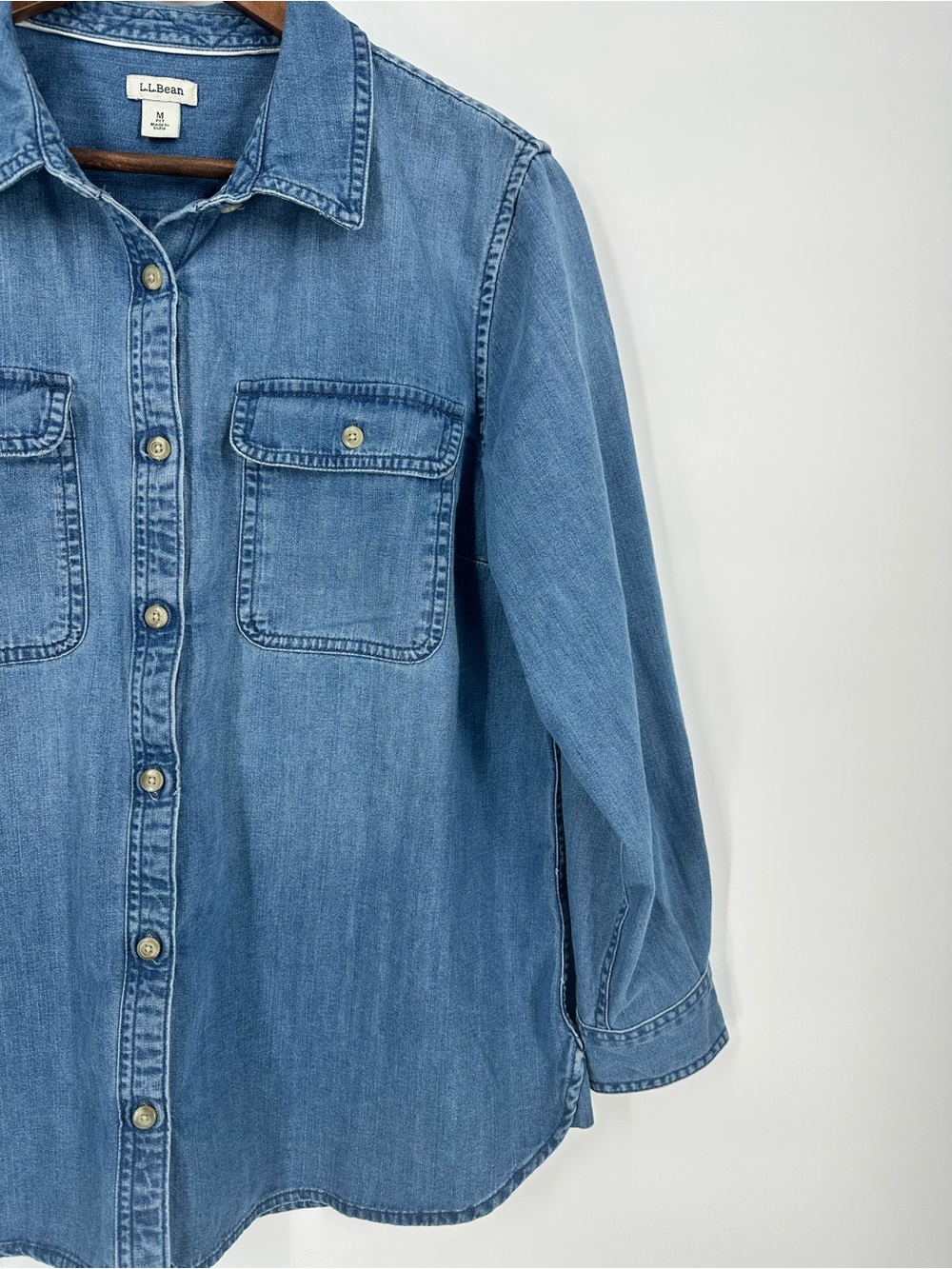 LL BEAN Heritage Women Petite Classic Rugged Washed Denim Long Sleeve Shirt - Picture 4 of 10